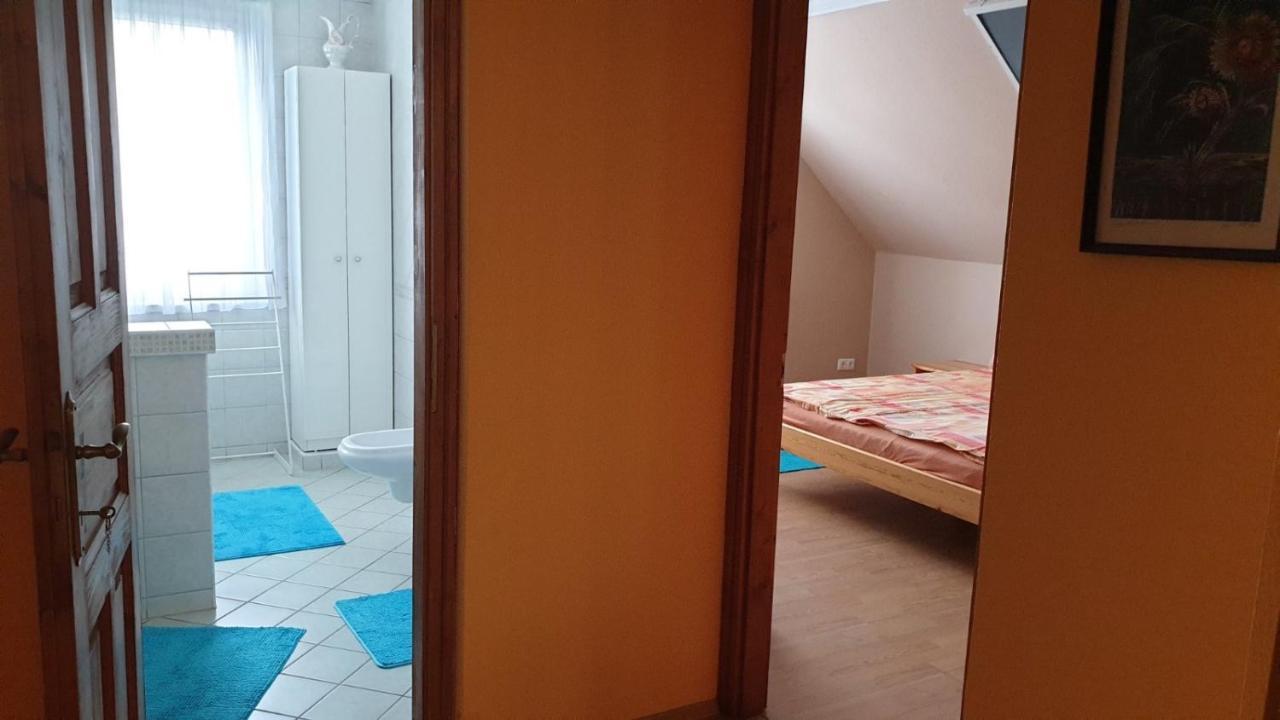 Ilona Apartmanok Balatonboglar Exterior photo
