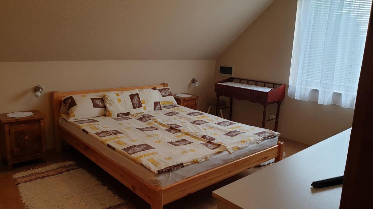 Ilona Apartmanok Balatonboglar Exterior photo