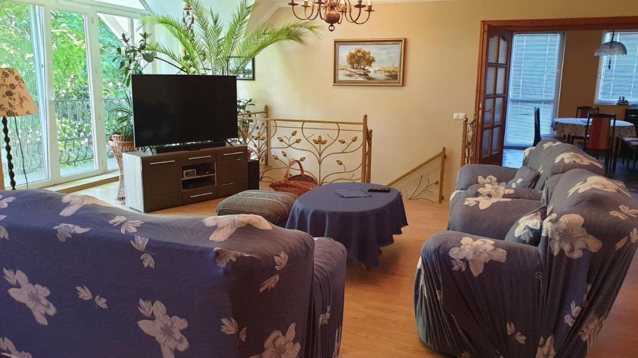 Ilona Apartmanok Balatonboglar Exterior photo