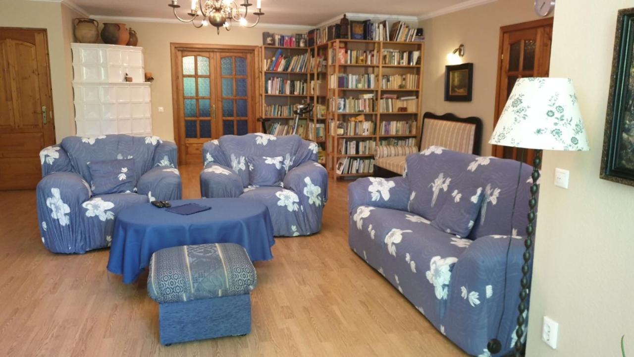Ilona Apartmanok Balatonboglar Exterior photo