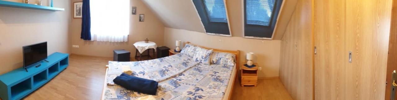 Ilona Apartmanok Balatonboglar Exterior photo